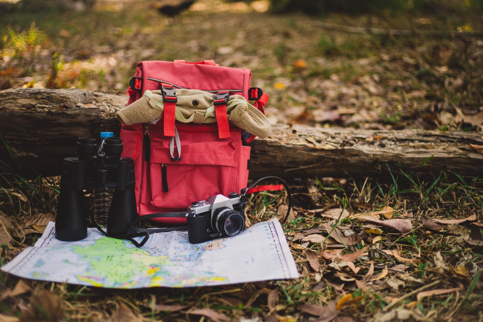 qué meter maleta campamento campo